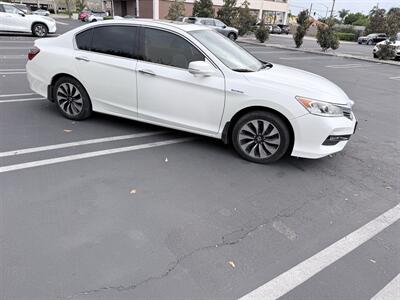 2017 Honda Accord Hybrid EX-L - Photo 12 - Orange, CA 92867