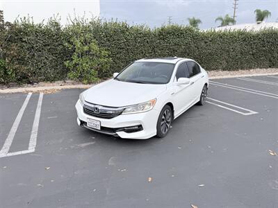 2017 Honda Accord Hybrid EX-L - Photo 2 - Orange, CA 92867