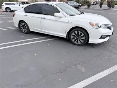 2017 Honda Accord Hybrid EX-L - Photo 5 - Orange, CA 92867