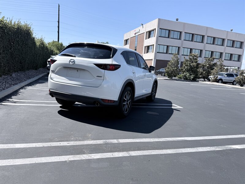 2018 Mazda CX-5 Touring - Photo 9 - Orange, CA 92867