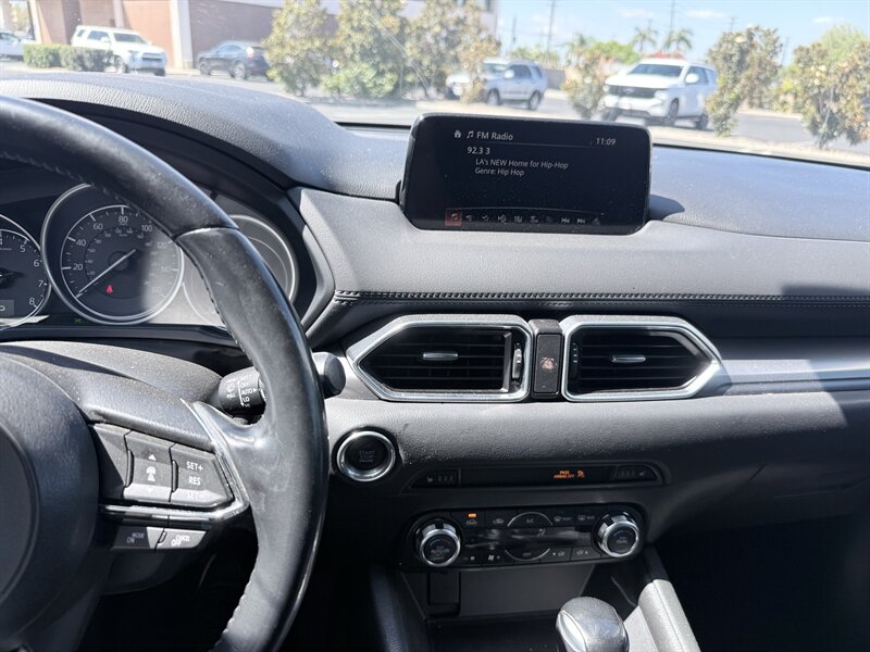 2018 Mazda CX-5 Touring - Photo 14 - Orange, CA 92867