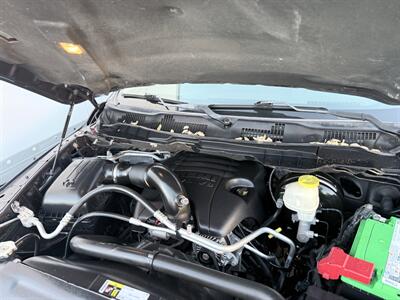 2017 RAM 1500 Big Horn V8 4x4 Crew Cab - Photo 30 - Orange, CA 92867