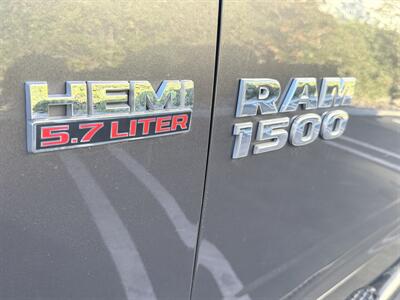 2017 RAM 1500 Big Horn V8 4x4 Crew Cab - Photo 12 - Orange, CA 92867