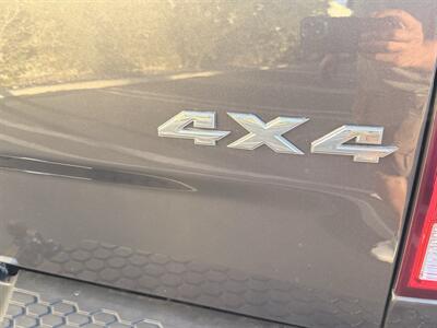 2017 RAM 1500 Big Horn V8 4x4 Crew Cab - Photo 13 - Orange, CA 92867