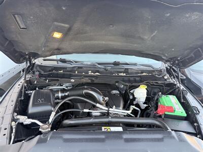 2017 RAM 1500 Big Horn V8 4x4 Crew Cab - Photo 29 - Orange, CA 92867