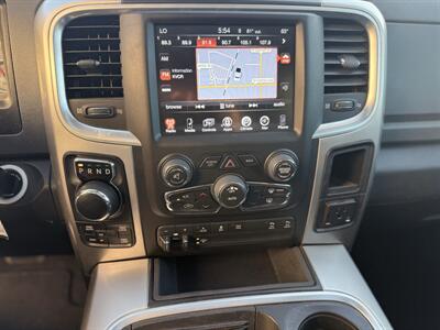 2017 RAM 1500 Big Horn V8 4x4 Crew Cab - Photo 26 - Orange, CA 92867
