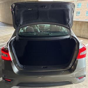 2016 Nissan Sentra S   - Photo 27 - Orange, CA 92867