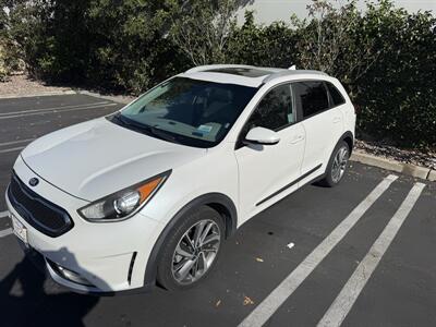 2017 Kia Niro Touring   - Photo 5 - Orange, CA 92867