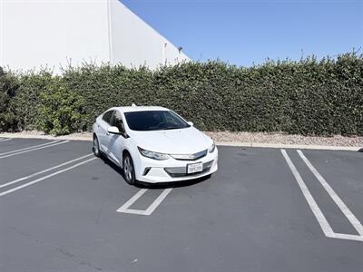 2017 Chevrolet Volt 2LT Plug-in Hybrid - Photo 2 - Orange, CA 92867