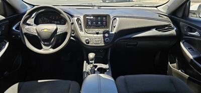 2023 Chevrolet Malibu LT   - Photo 7 - Orange, CA 92867