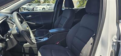 2023 Chevrolet Malibu LT   - Photo 9 - Orange, CA 92867
