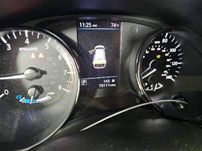 2018 Nissan Rogue Hybrid SV - Photo 10 - Orange, CA 92867