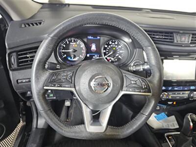 2018 Nissan Rogue Hybrid SV - Photo 12 - Orange, CA 92867
