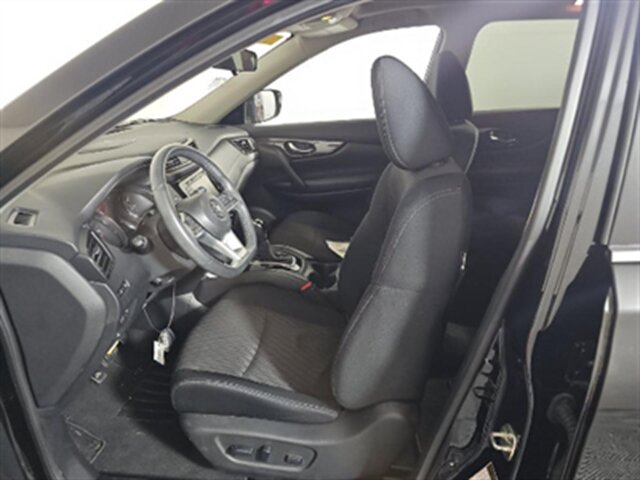 2018 Nissan Rogue Hybrid SV - Photo 7 - Orange, CA 92867