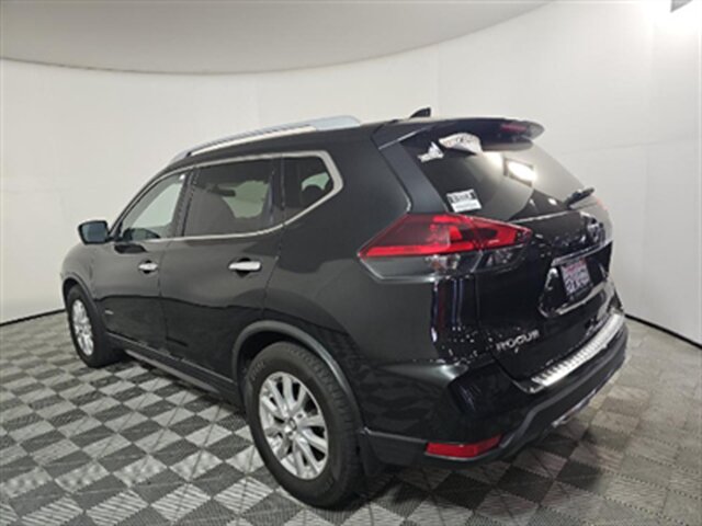 2018 Nissan Rogue Hybrid SV - Photo 5 - Orange, CA 92867