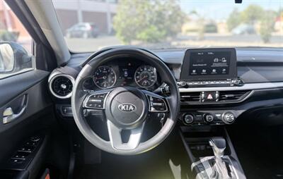 2021 Kia Forte LXS   - Photo 16 - Orange, CA 92867
