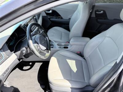 2019 Kia Niro Plug-In Hybrid EX Premium - Photo 19 - Orange, CA 92867