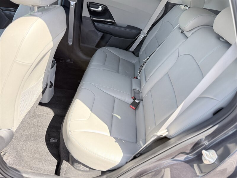 2019 Kia Niro Plug-In Hybrid EX Premium - Photo 21 - Orange, CA 92867