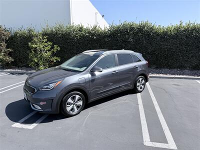 2019 Kia Niro Plug-In Hybrid EX Premium - Photo 2 - Orange, CA 92867