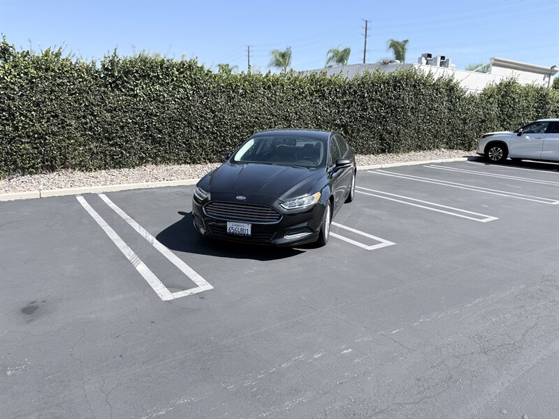 2015 Ford Fusion Hybrid SE - Photo 4 - Orange, CA 92867