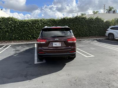 2017 Kia Sorento LX   - Photo 9 - Orange, CA 92867