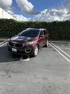 2017 Kia Sorento LX   - Photo 2 - Orange, CA 92867