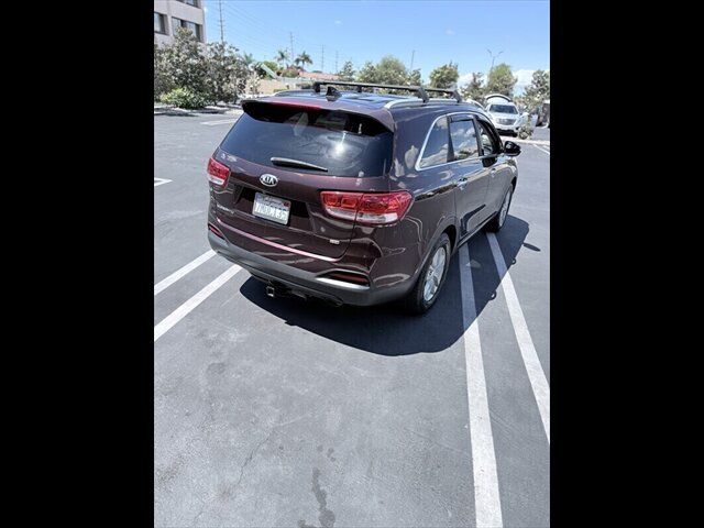 2016 Kia Sorento LX - Photo 6 - Orange, CA 92867