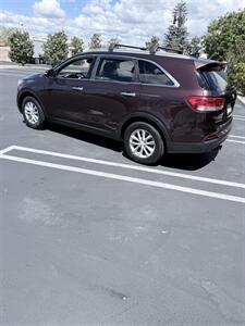 2016 Kia Sorento LX   - Photo 4 - Orange, CA 92867