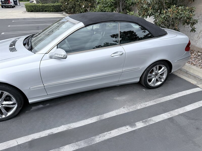 2007 Mercedes-Benz CLK 350 - Photo 7 - Orange, CA 92867