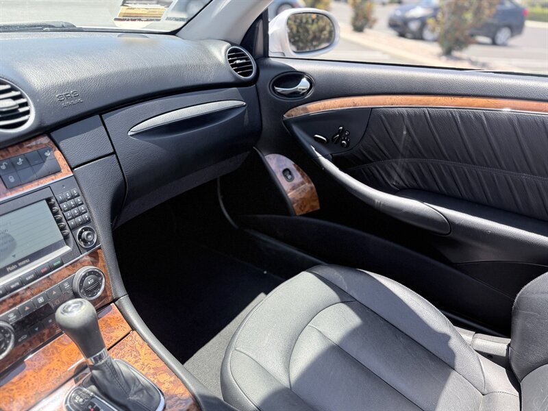 2007 Mercedes-Benz CLK 350 - Photo 18 - Orange, CA 92867