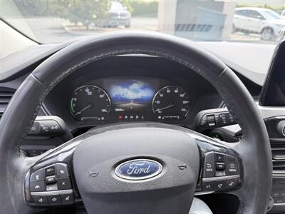 2022 Ford Escape Hybrid SE - Photo 12 - Orange, CA 92867