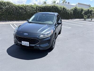 2022 Ford Escape Hybrid SE - Photo 3 - Orange, CA 92867