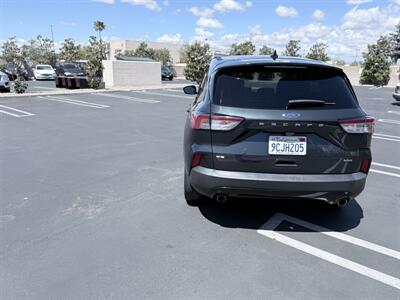 2022 Ford Escape Hybrid SE   - Photo 8 - Orange, CA 92867