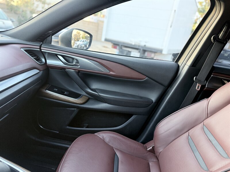2016 Mazda CX-9 Signature - Photo 19 - Orange, CA 92867