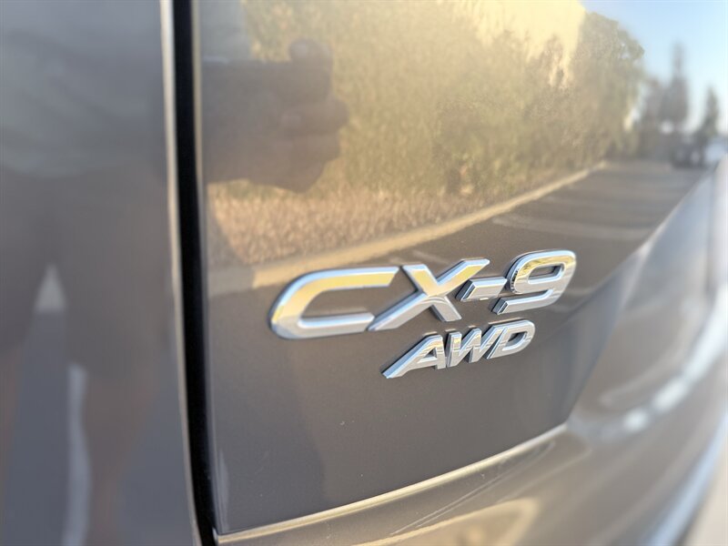 2016 Mazda CX-9 Signature - Photo 14 - Orange, CA 92867