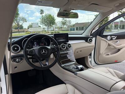 2018 Mercedes-Benz GLC 300 GLC 300 4MATIC   - Photo 19 - Orange, CA 92867