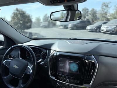 2019 Chevrolet Traverse LT Leather  3LT - Photo 18 - Orange, CA 92867
