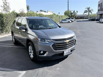 2019 Chevrolet Traverse LT Leather  3LT - Photo 2 - Orange, CA 92867