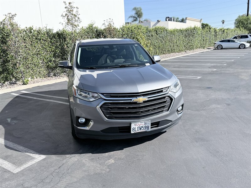 2019 Chevrolet Traverse LT Leather  3LT - Photo 1 - Orange, CA 92867
