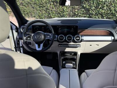 2020 Mercedes-Benz GLB GLB 250   - Photo 17 - Orange, CA 92867