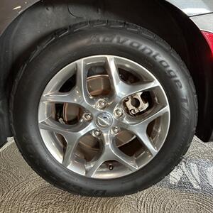 2017 Chrysler Pacifica Limited   - Photo 43 - Orange, CA 92867