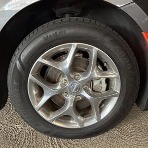 2017 Chrysler Pacifica Limited   - Photo 41 - Orange, CA 92867