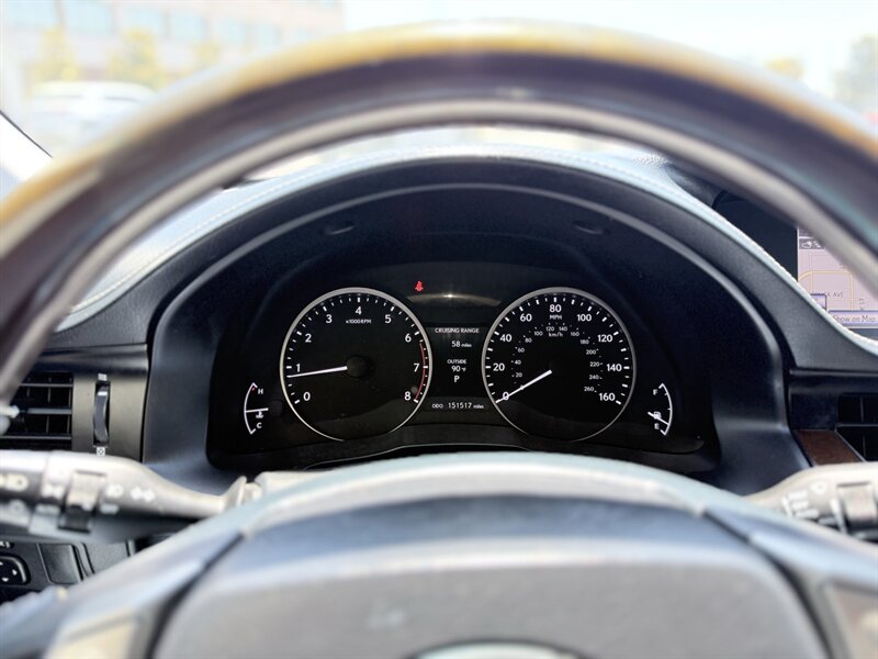 2013 Lexus ES 350 - Photo 11 - Orange, CA 92867