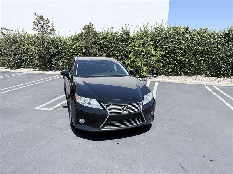 2013 Lexus ES 350 - Photo 5 - Orange, CA 92867