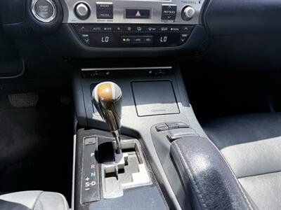 2013 Lexus ES 350 - Photo 13 - Orange, CA 92867