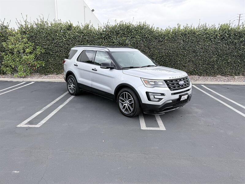 2017 Ford Explorer Sport - Photo 3 - Orange, CA 92867