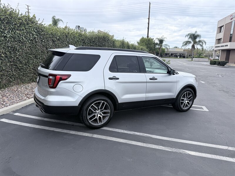 2017 Ford Explorer Sport - Photo 11 - Orange, CA 92867