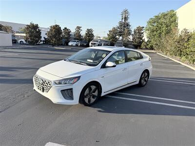 2020 Hyundai IONIQ Hybrid Limited - Photo 4 - Orange, CA 92867