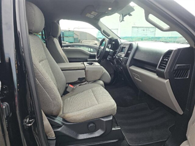 2018 Ford F-150 XLT - Photo 13 - Orange, CA 92867