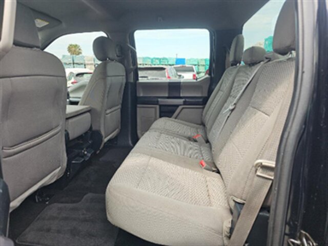 2018 Ford F-150 XLT - Photo 17 - Orange, CA 92867